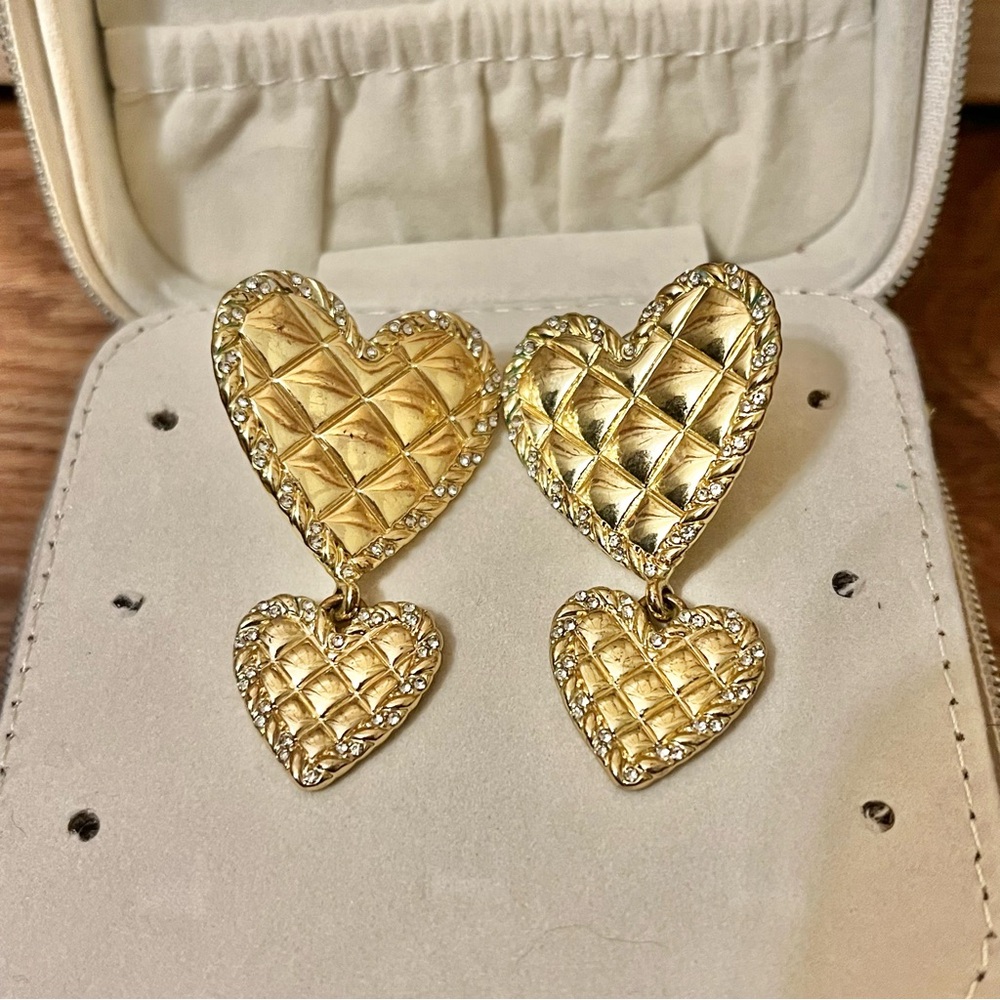 LIKE NEW✨ | Gold Heart Earrings
